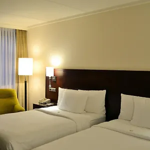 https://courtyard-duesseldorf-seestern.topcolognehotels.com